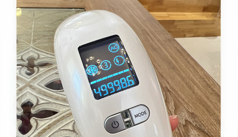 家用脫毛儀,方便攜帶,快速脫毛(圖3) 家用脫毛儀,方便攜帶,快速脫毛(圖3)